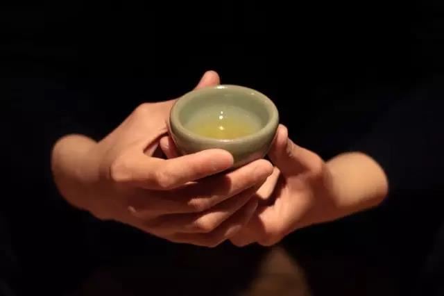 历史上的庞姓名人？现代的庞姓明星