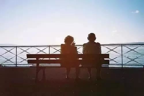 2026年闰四月为什么一年是384天？闰四月是新历月份还是农历月份？